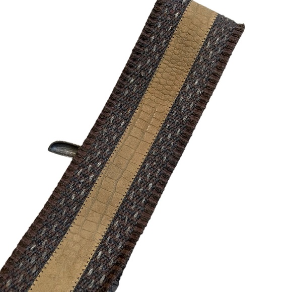 The Leather Shop Vintage Wide Leather and Fabric Belt - Picture 10 of 12